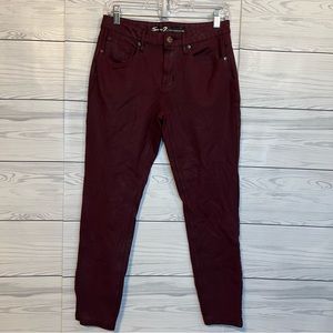 Size 4  Seven7 Skinny Pants